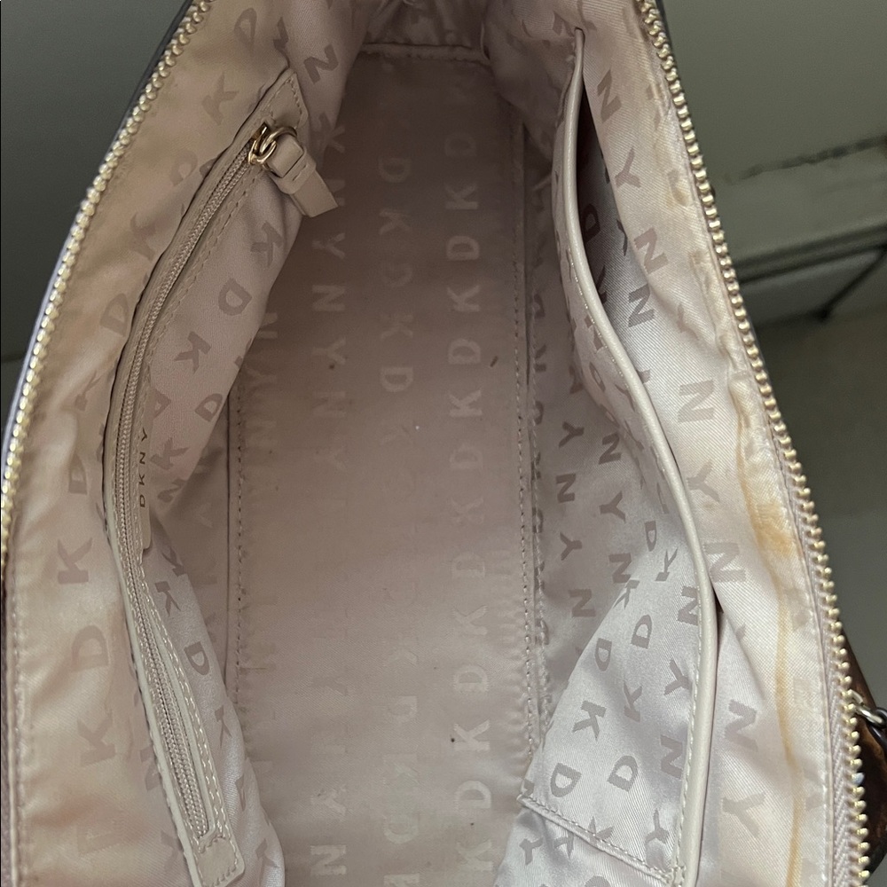 DKNY Bryanna Chain Shoulder Bag NWOT - Picture 6 of 8